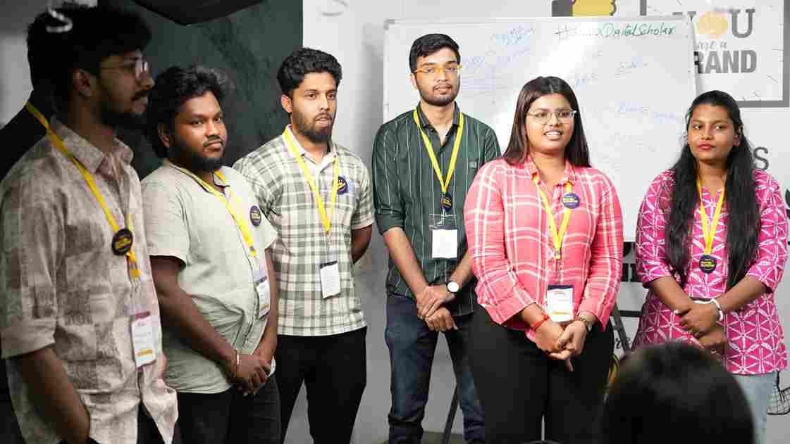 Digital Scholar College Images photo 6